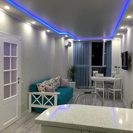 Luxe Apartment On Drahomanova 基輔 外观 照片