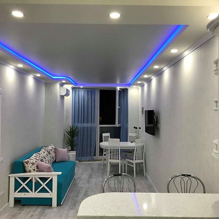 Luxe Apartment On Drahomanova 基輔 外观 照片