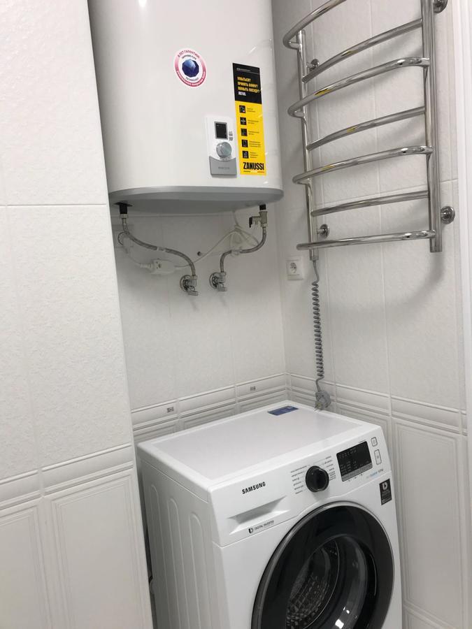 Luxe Apartment On Drahomanova 基輔 外观 照片
