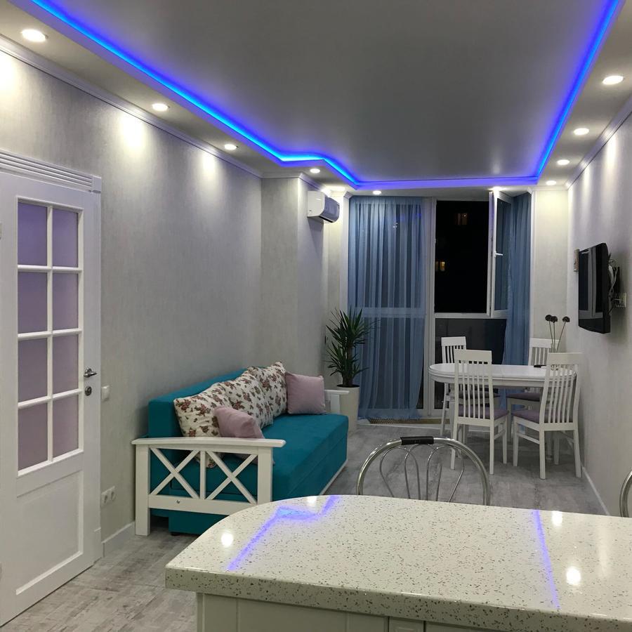 Luxe Apartment On Drahomanova 基輔 外观 照片