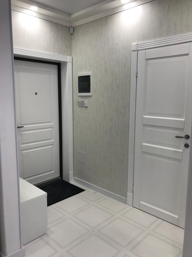 Luxe Apartment On Drahomanova 基輔 外观 照片