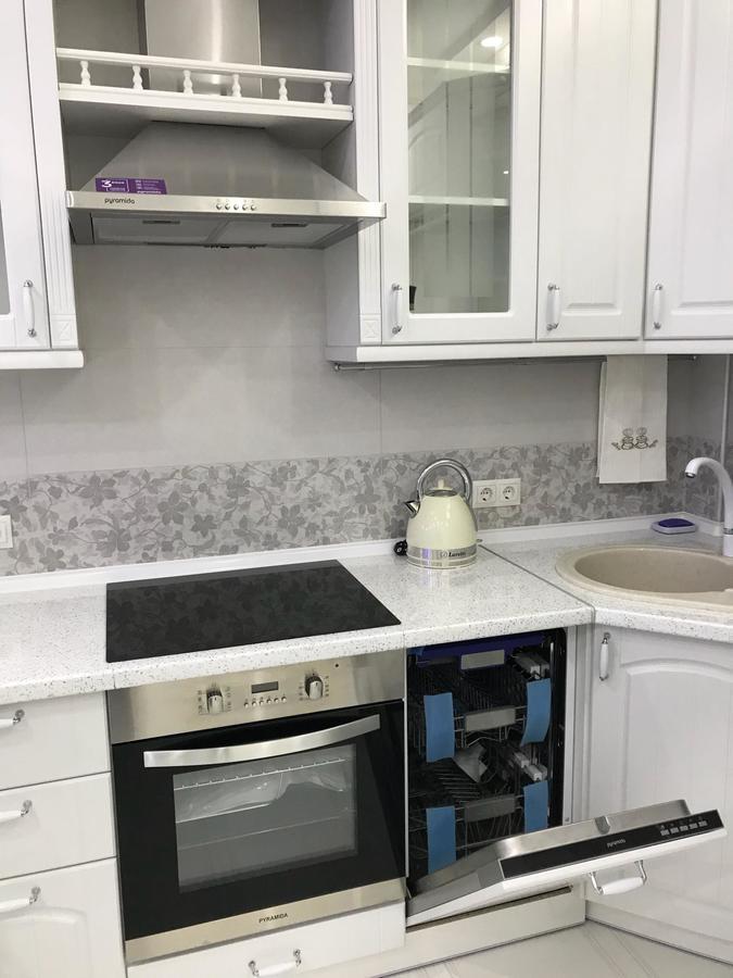 Luxe Apartment On Drahomanova 基輔 外观 照片